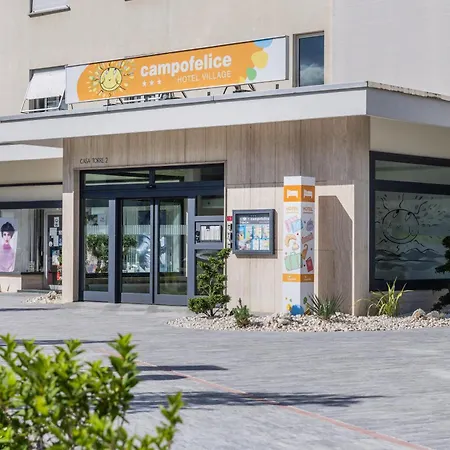 Village Campofelice Tenero-Contra