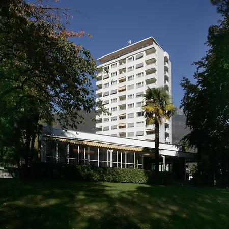 Village Campofelice Отель Контра